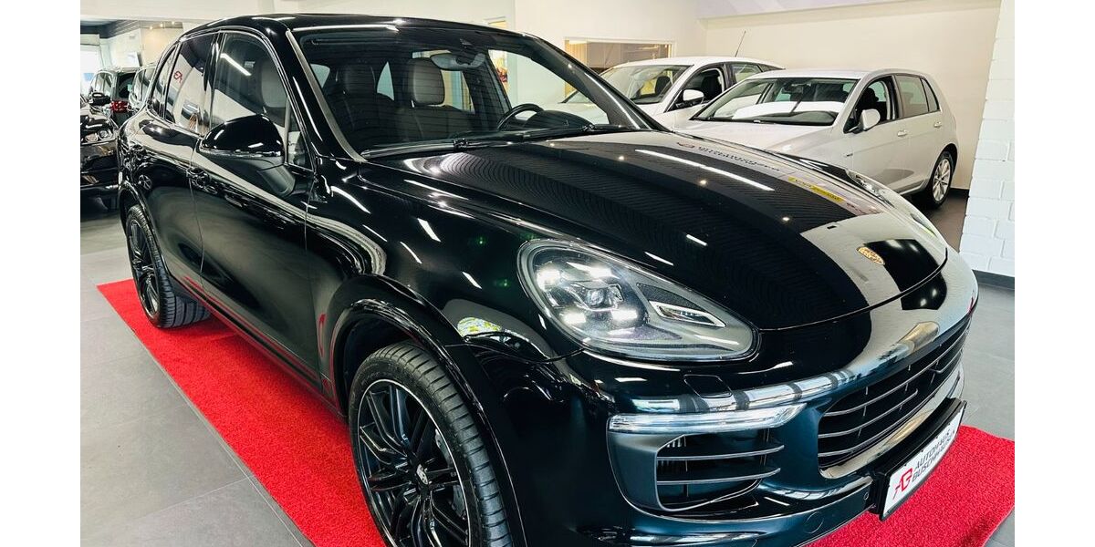 Porsche Cayenne 163.000 km 36.870 &euro; Oberhausen 46049