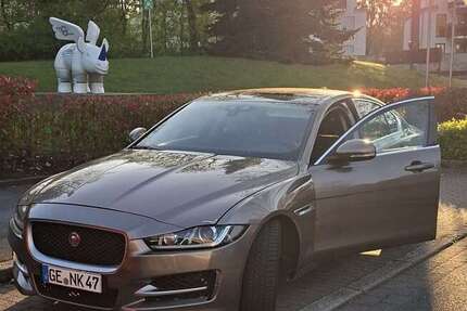 Jaguar XE 149.000 km 9.900 &euro; Dortmund 44149