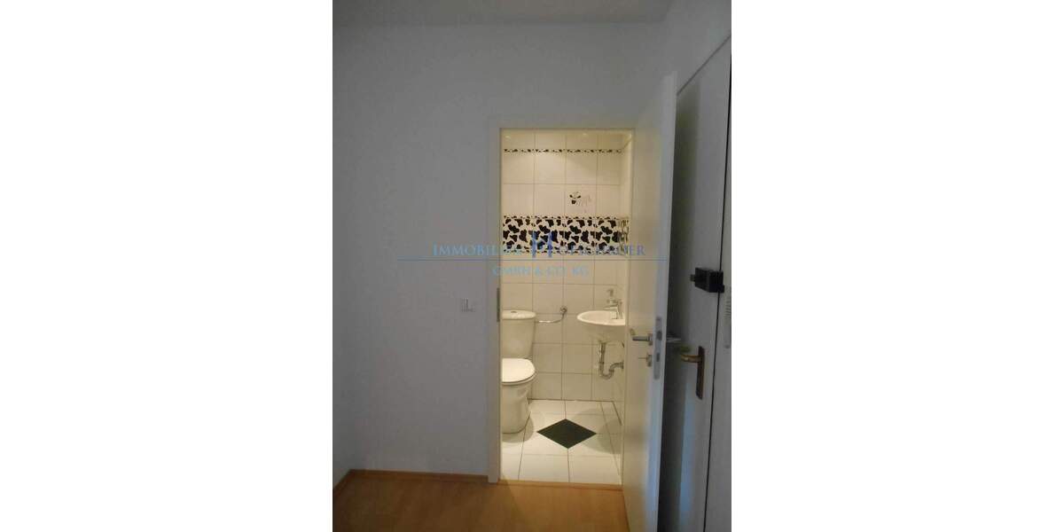 Etagenwohnung Bochum Westenfeld - 4 Zimmer, 98 m&sup2;, 188.500&euro; | Angebot:25744786