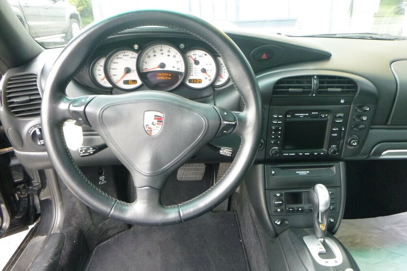 996 Carrera 4