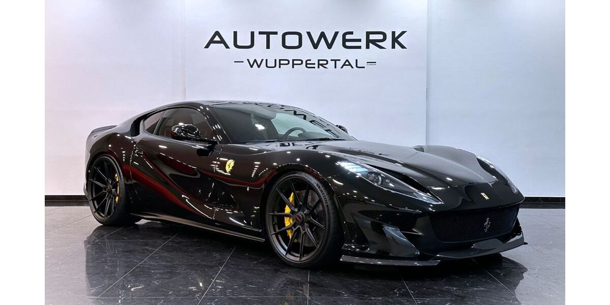 Ferrari 812 16.800 km 329.999 &euro; Hückeswagen 42499
