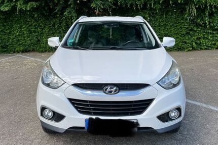 Hyundai ix35 135.000 km 10.300 € Marl 45768