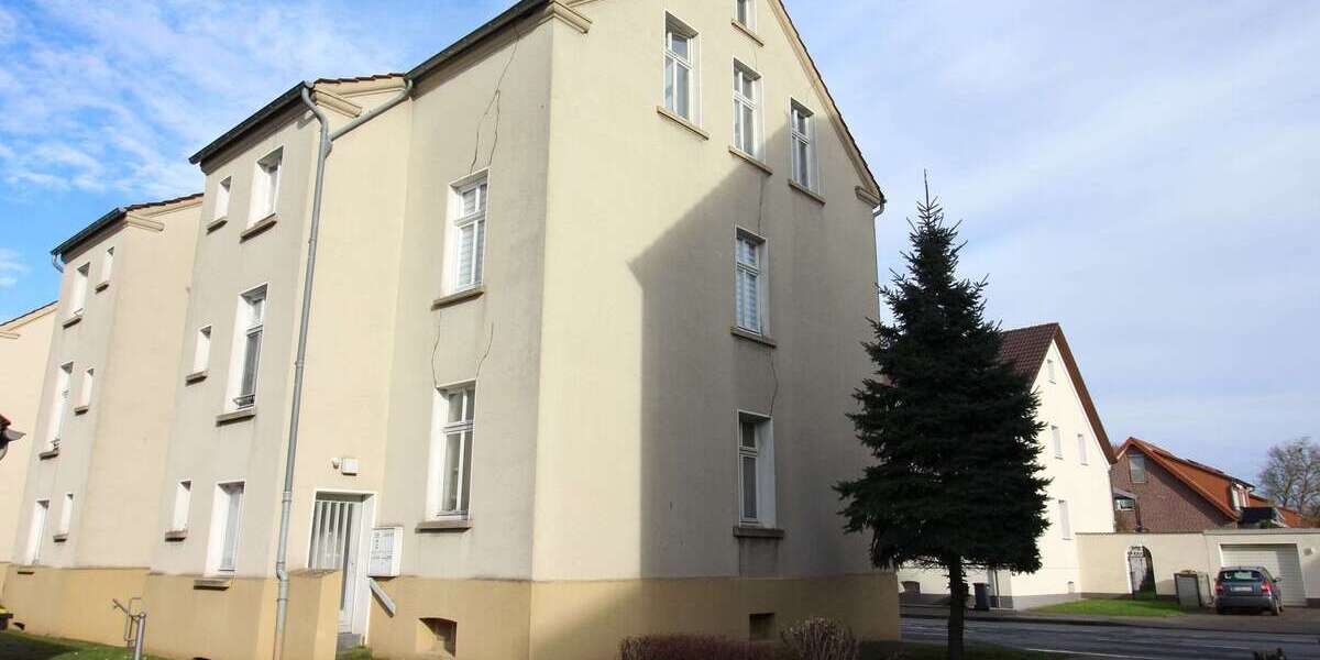 Etagenwohnung Recklinghausen König Ludwig - 3.5 Zimmer, 76 m&sup2;, 377&euro; | Angebot:27243333