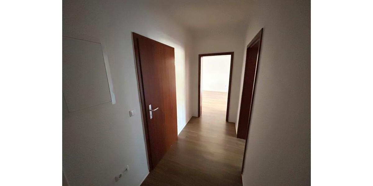 Erdgeschoßwohnung Essen Stadtbezirk V - 2 Zimmer, 73 m&sup2;, 729&euro; | Angebot:26268266