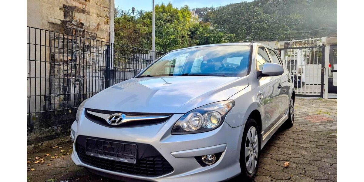 Hyundai i30 200.641 km 3.800 &euro; Bochum 44793
