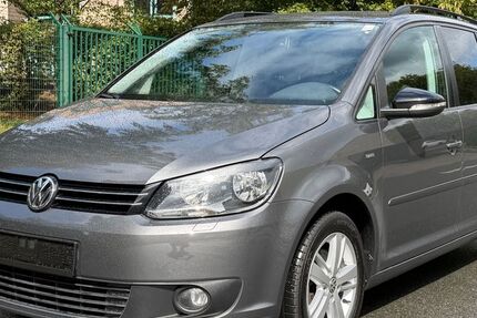 VW Touran 231.500 km 5.999 &euro; Bottrop 46236