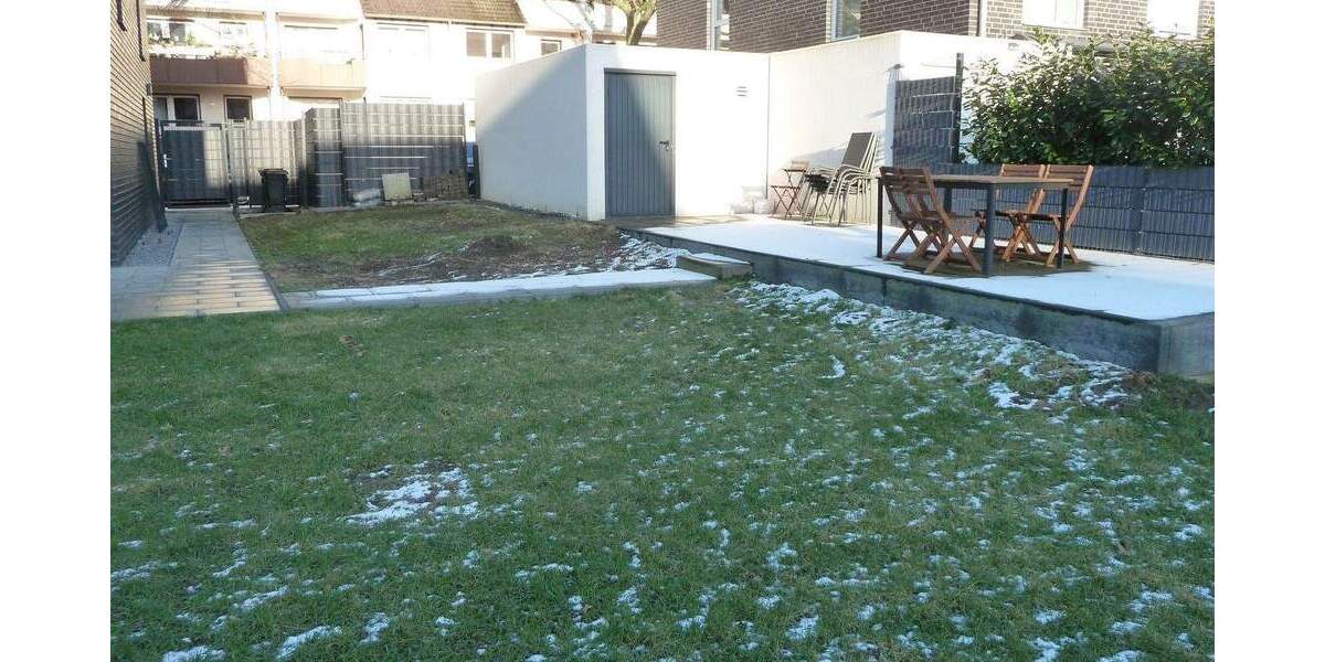 *Eine Oase zum Wohlfühlen* - Großzügige Doppelhaushälfte mit Terrasse, Garten und Garage in HER-Baukau 5 zimmer