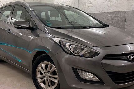 Hyundai i30 293.315 km 2.499 &euro; Wuppertal 42289