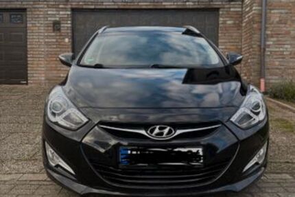 Hyundai i40 244.000 km 5.100 € Herne 44628