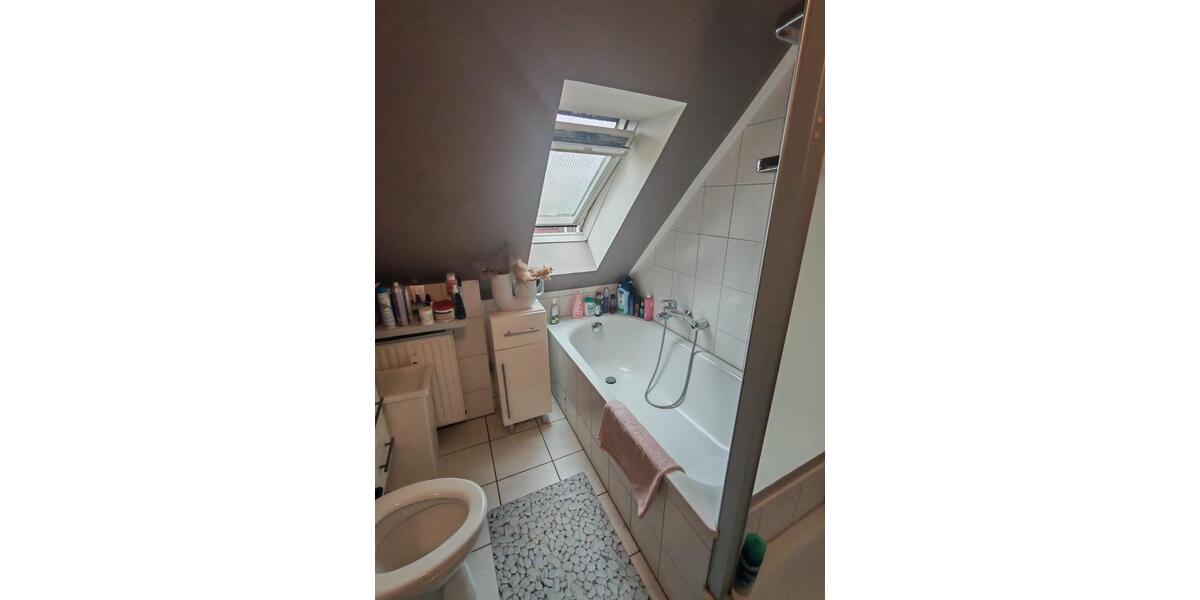 Dachgeschoßwohnung Witten Heven - 2 Zimmer, 61 m&sup2;, 485&euro; | Angebot:25213005