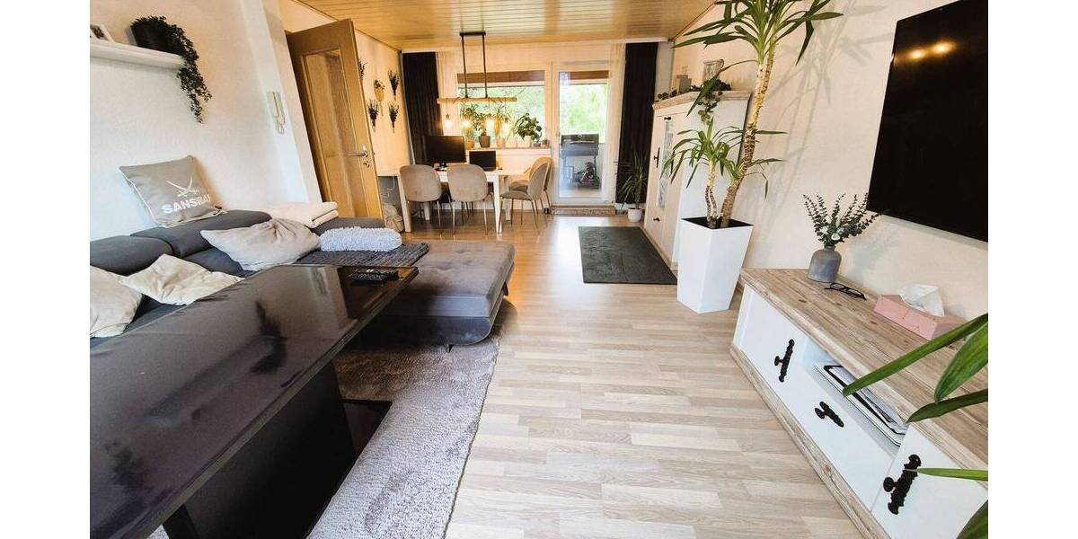 Attraktive Wohnung mit Loggia 2 zimmer