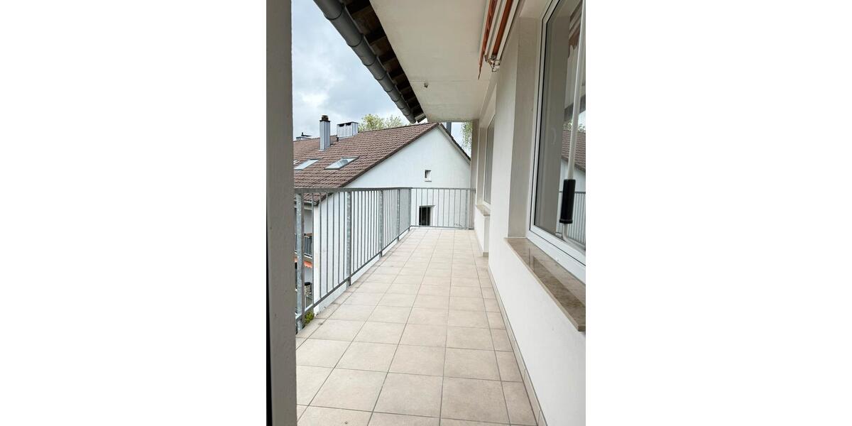 Etagenwohnung Wuppertal Lichtenplatz - 3 Zimmer, 100 m&sup2;, 1.390&euro; | Angebot:26578558