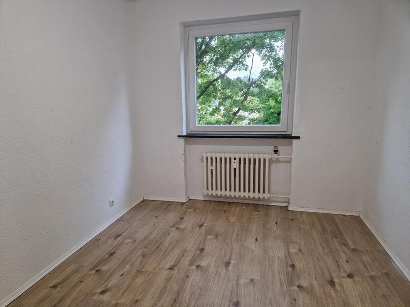 Toll geschnittene 4-Zimmer-Wohnung im Grünen zimmer
