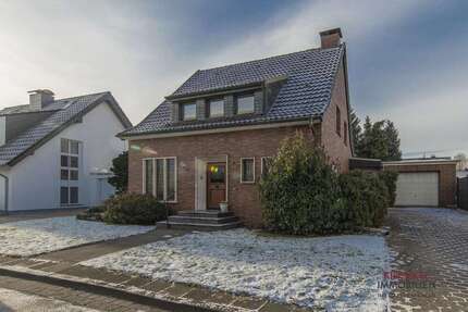 Haus zum Kaufen in Dinslaken 395.000 € 116 m² 4 zimmer