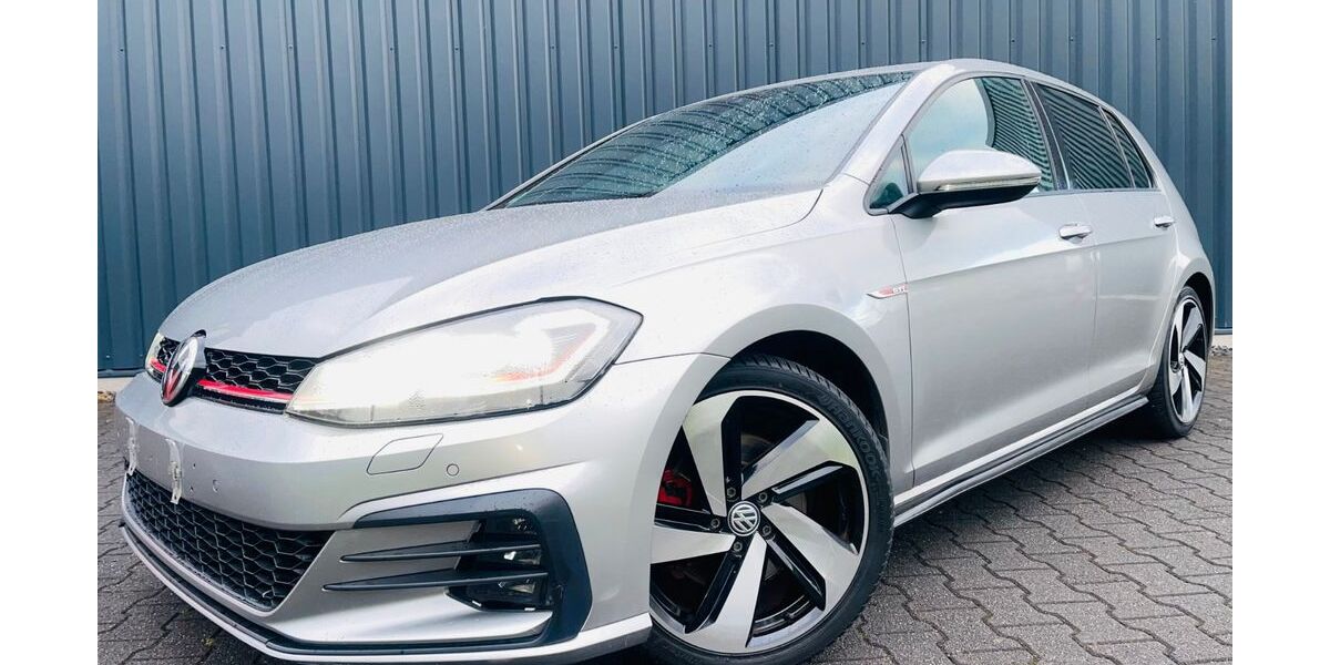 VW Golf 135.000 km 15.900 &euro; Bottrop 46242