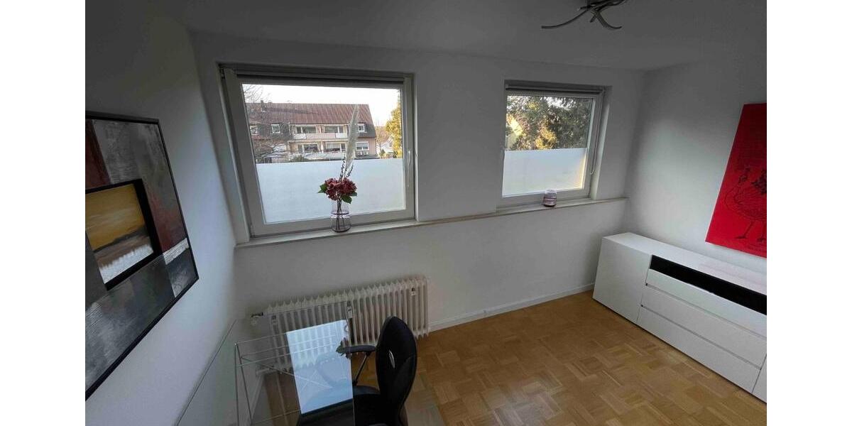 Dachgeschoßwohnung Mülheim an der Ruhr Broich - 3.5 Zimmer, 70 m&sup2;, 216.000&euro; | Angebot:27083468