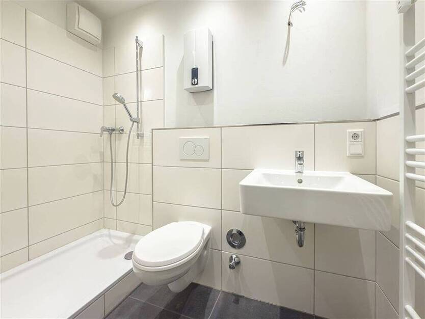 LeerWohnung! 3-Zimmer-Wohnung in Toplage mit Loggia