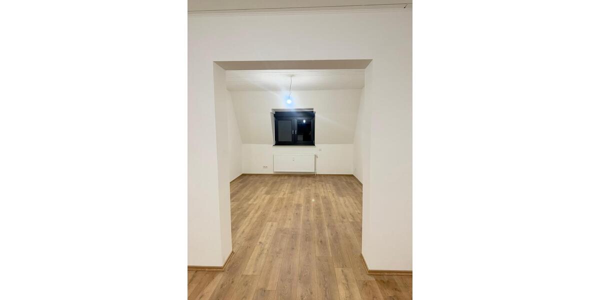 Etagenwohnung Oberhausen Alsfeld - 4 Zimmer, 85 m&sup2;, 1.300&euro; | Angebot:25433320