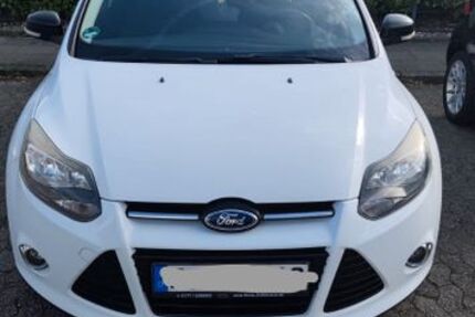 Ford Focus 196.000 km 2.700 &euro; Essen 45329