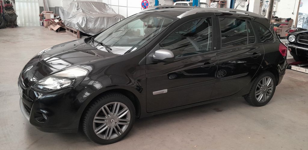 Renault Clio 42.970 km 5.900 &euro; Wuppertal 42277