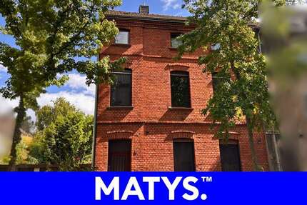 Haus zum Kaufen in Duisburg Laar 185.000 € 165.08 m² 7 zimmer