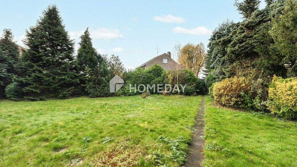 Einfamilienhaus Dinslaken Hiesfeld - 7 Zimmer, 220 m&sup2;, 499.000&euro; | Angebot:25357933