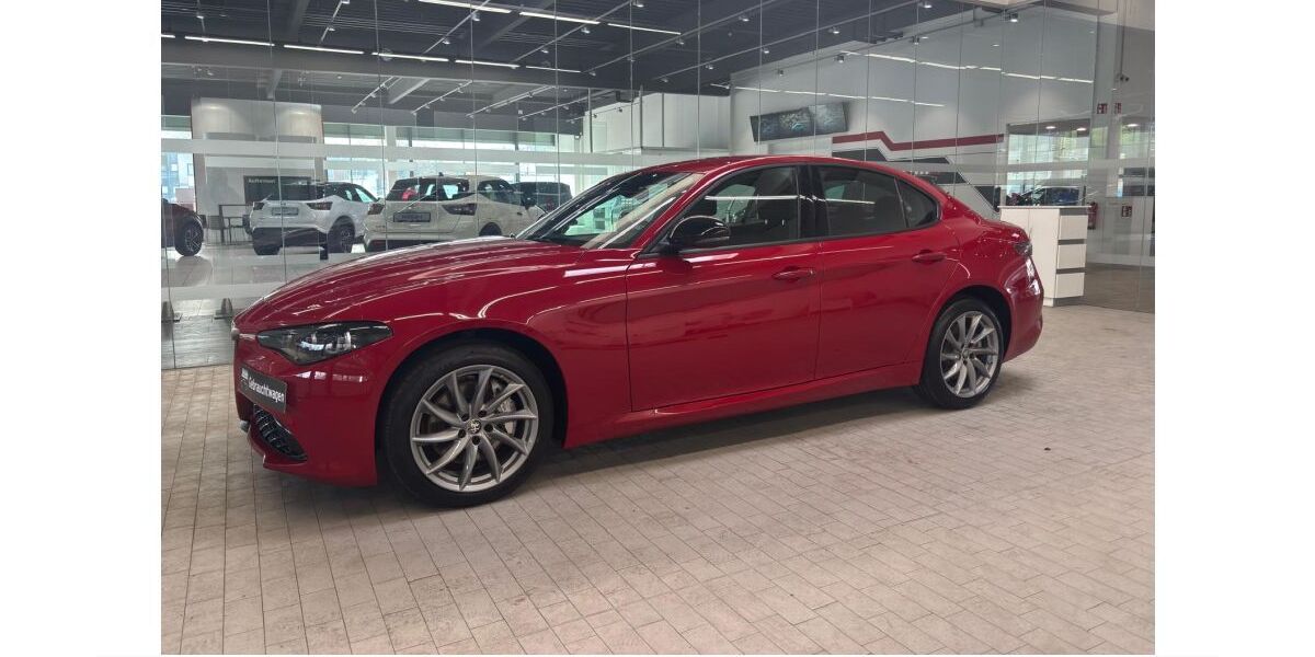 Alfa Romeo Giulia 13.922 km 33.880 &euro; Dortmund 44145