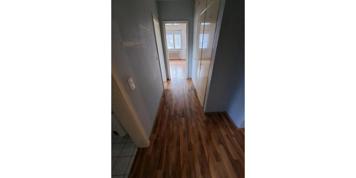 Helle 4-Zimmer-Wohnung in Duisburg mit Balkon 4 zimmer