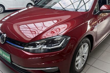 VW Golf 68.228 km 15.890 &euro; Bottrop 46236