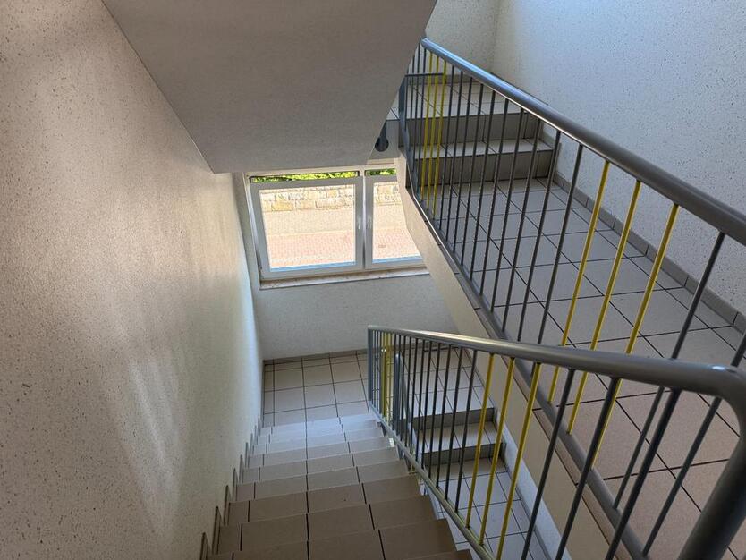 3,5Zimmerwohnung, Balkon, EBK und Garage! Provisionsfrei!!