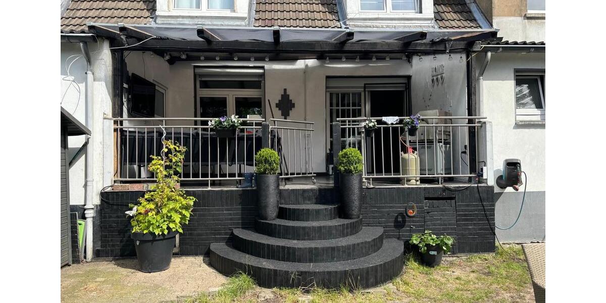 Reihenhaus Gelsenkirchen Resse - 7.5 Zimmer, 155 m&sup2;, 310.000&euro; | Angebot:27163801