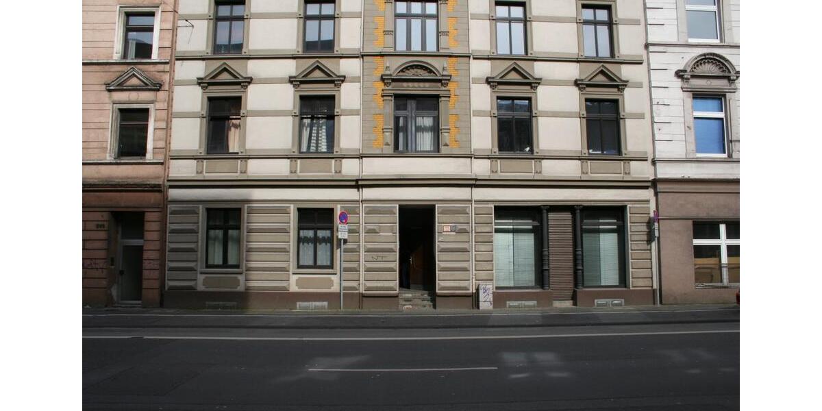 3 Zimmer-Dachgeschosswohnung (4. OG) Wuppertal-Elberfeld 3 zimmer