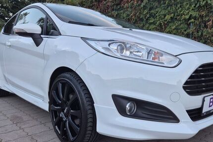 Ford Fiesta 57.000 km 7.450 € Gelsenkirchen 45892