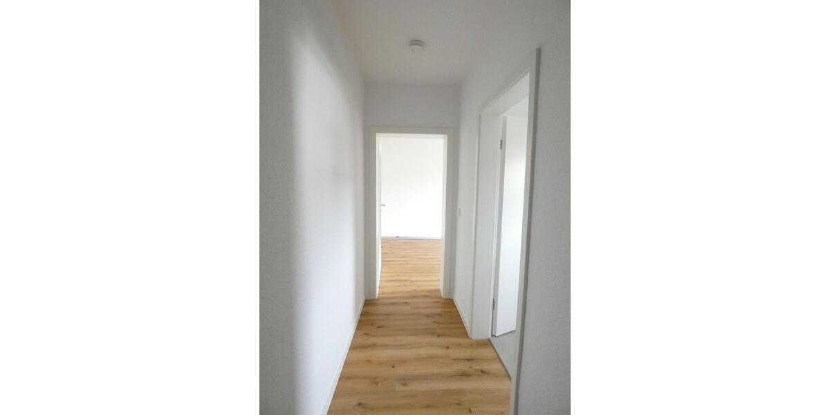 Top modernisierte 2-Raum-Whg mit Dusche und Balkon! *** 2 zimmer