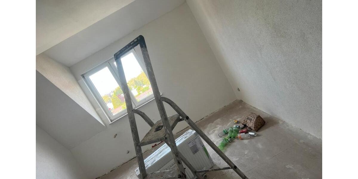 Dachgeschoßwohnung Gelsenkirchen Ückendorf - 4 Zimmer, 100 m&sup2;, 700&euro; | Angebot:26336397