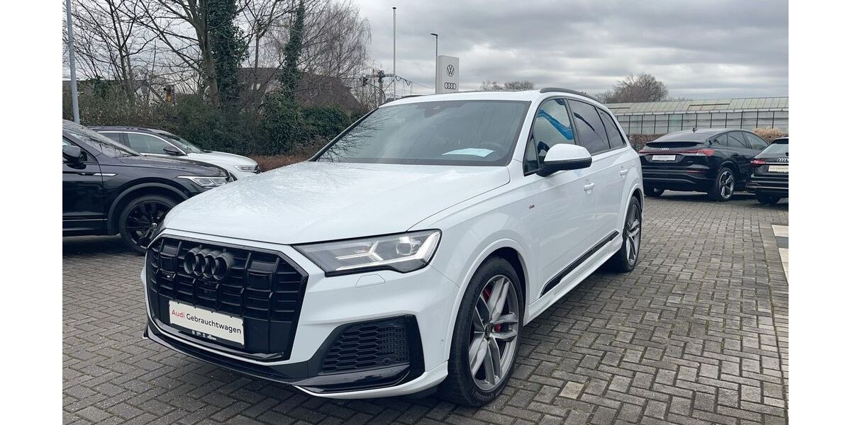Audi Q7 62.020 km 54.890 &euro; Duisburg 47178