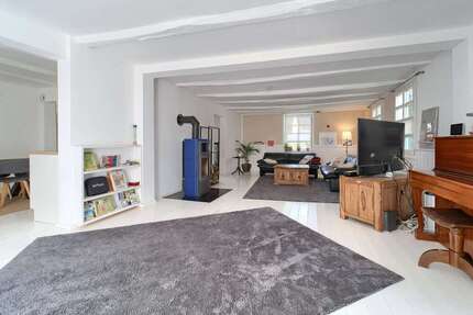 Haus zum Kaufen in Herdecke 419.000 € 211.16 m² 8.5 zimmer