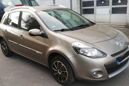 Renault Clio 152.000 km 2.550 &euro; Essen 45307