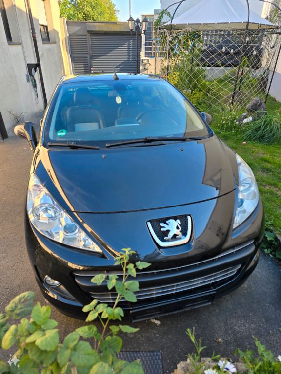 Peugeot 207 122.000 km 3.200 € Wuppertal 42277