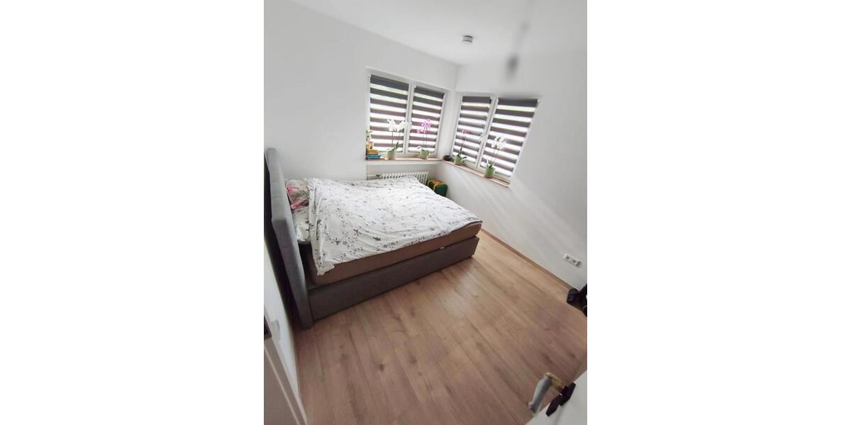 Frisch grundrenovierte 3 Zimmer Wohnung zu verkaufen - RESERVIERT 3 zimmer