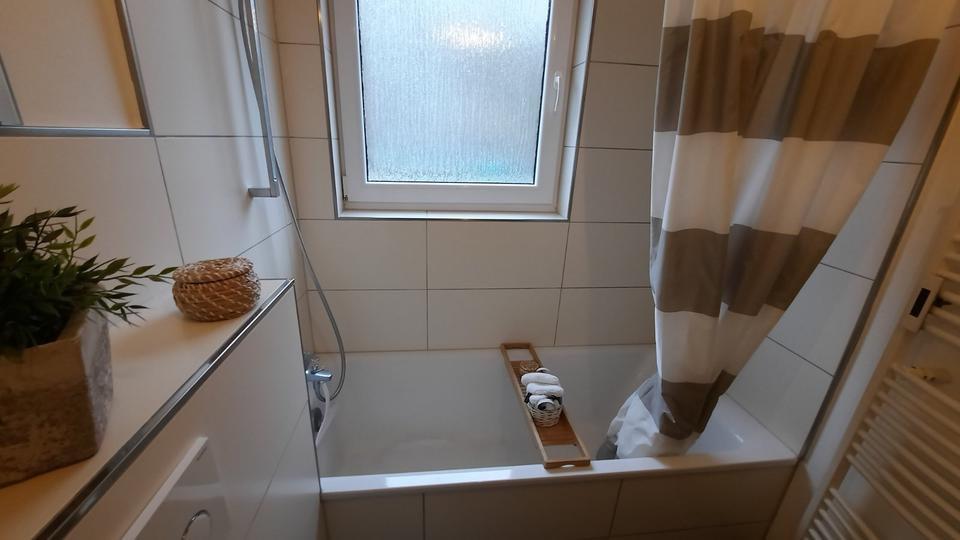 Renovierte 2-Zimmer Wohnung in Wuppertal-Vohwinkel Schopstreck 2 zimmer