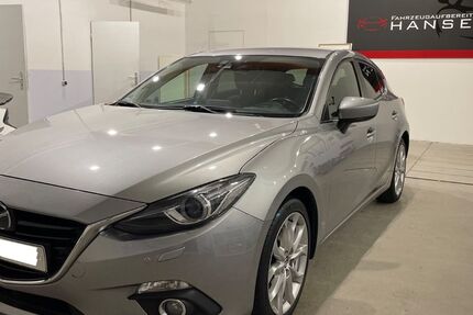 Mazda 3 178.000 km 9.900 &euro; Voerde 46562