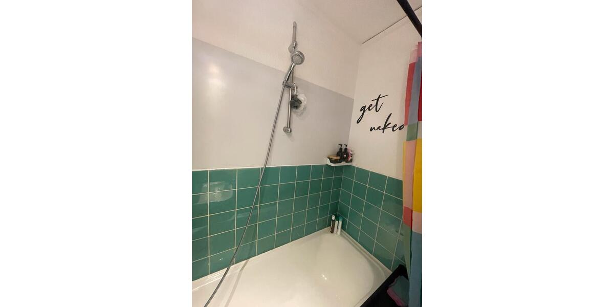 1.3. Nachmieter : 1 Zimmerwohnung in ruhiger Lage (Mülheim) 1 zimmer