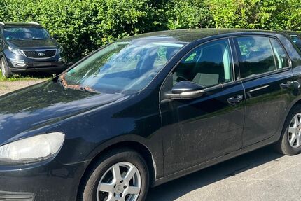 VW Golf 330.000 km 2.480 &euro; Wetter Ruhr 58300