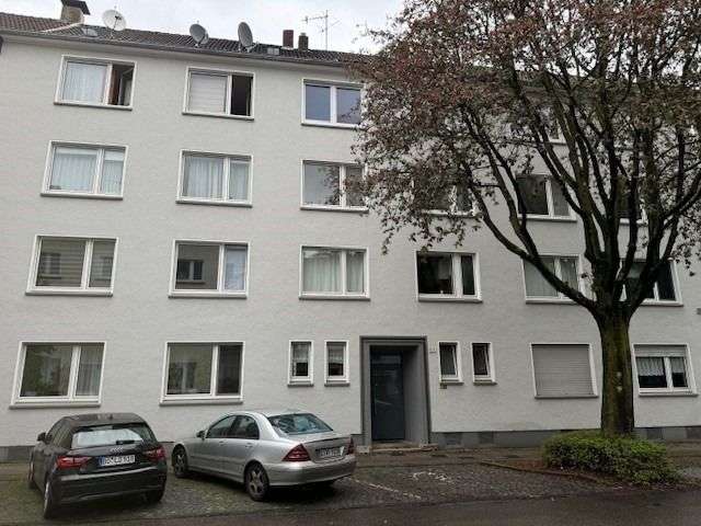 Etagenwohnung Essen Stadtbezirk III - 2 Zimmer, 58 m&sup2;, 415&euro; | Angebot:27108602