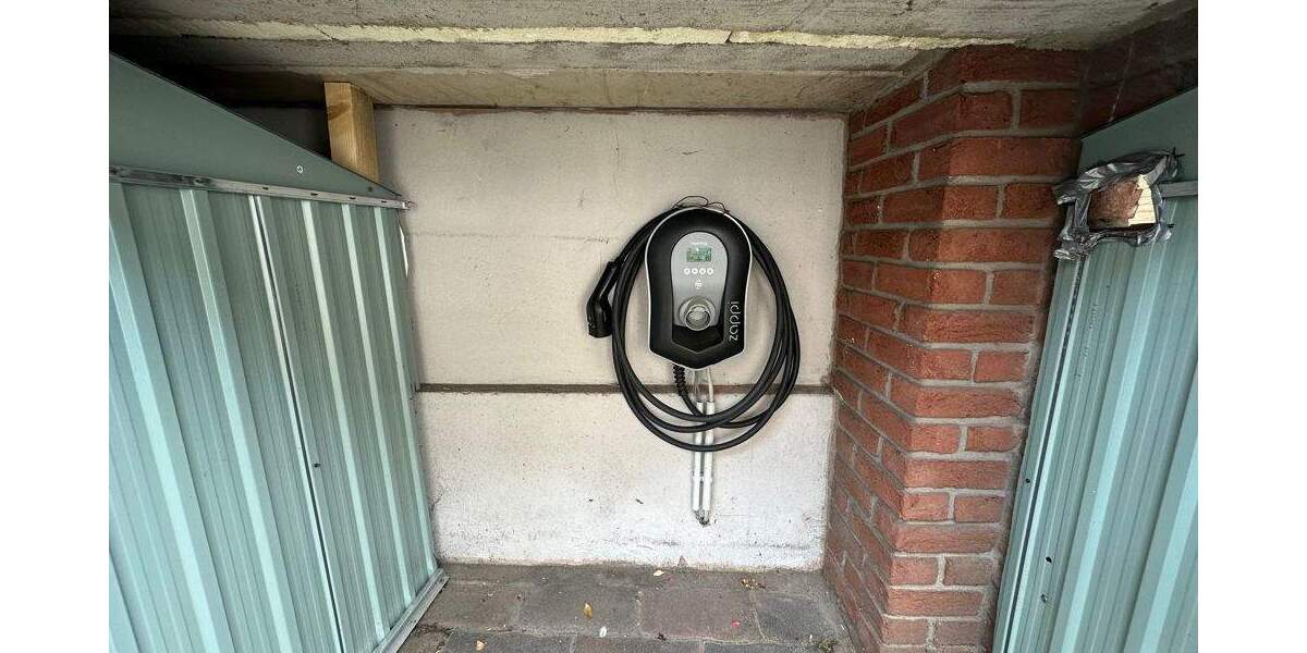 Modernisiertes Zweifamilienhaus mit großer Eigentümerwohnung in Alt-Hamborn! 6 zimmer