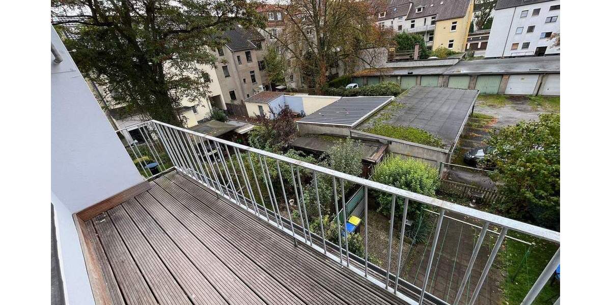 Frisch renovierte 3 Zi Wohnung im 2 OG 3 zimmer