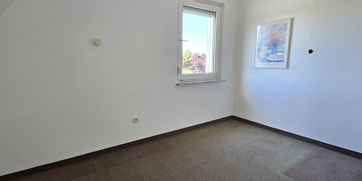 Doppelhaushälfte mit großem Grundstück und Bauplatz - Doppelhaushälfte Mettmann | Angebot:26820953