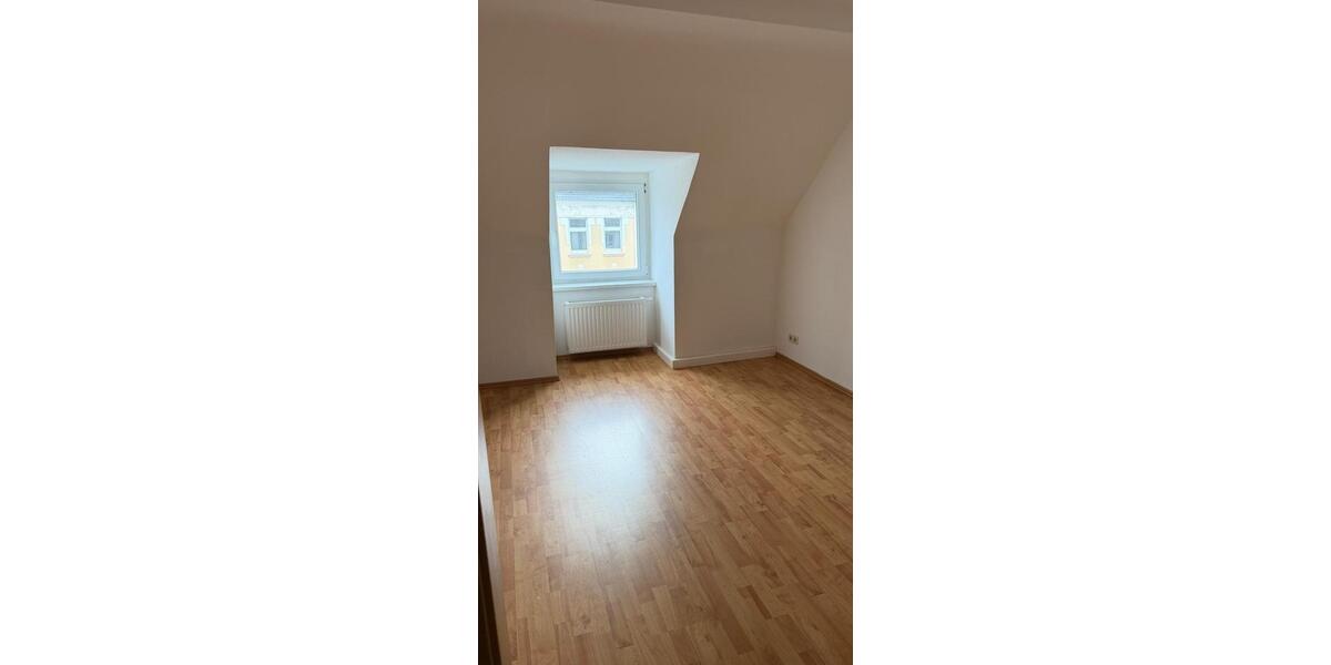 Dachgeschoßwohnung Dortmund Huckarde - 2 Zimmer, 50 m&sup2;, 425&euro; | Angebot:25478989