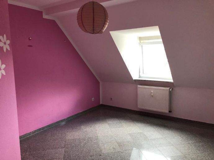 Etagenwohnung Gelsenkirchen Horst - 4 Zimmer, 85 m&sup2;, 700&euro; | Angebot:24268970